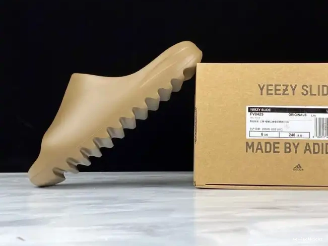 Earth Brown Yeezy FV8425 Slide Adidas 0510